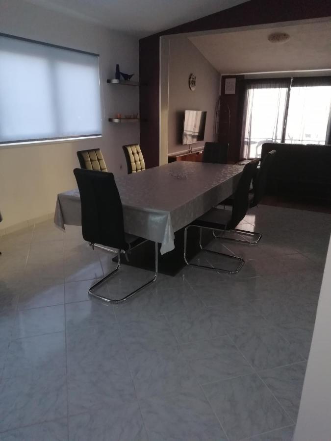 Apartment Viktoria Primosten Bagian luar foto